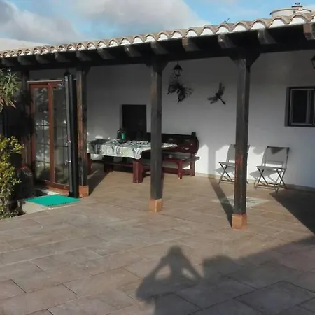 Con Piscina Privada Manitaga. Villa *