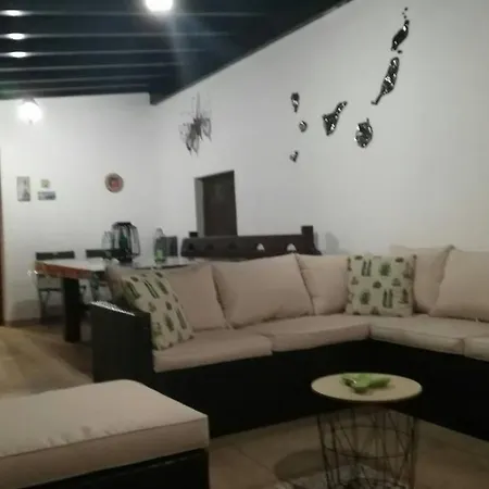 Con Piscina Privada Manitaga. *