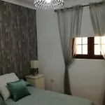 Con Piscina Privada Manitaga. Villa *
